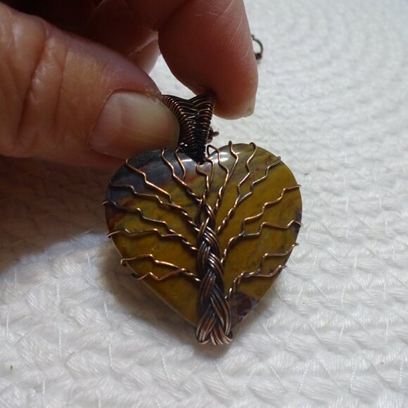 Rustic MOOKAITE Handmade COPPER WIRE-WRAPPED HEART Pendant/Chain #915C - Picture 3 of 3